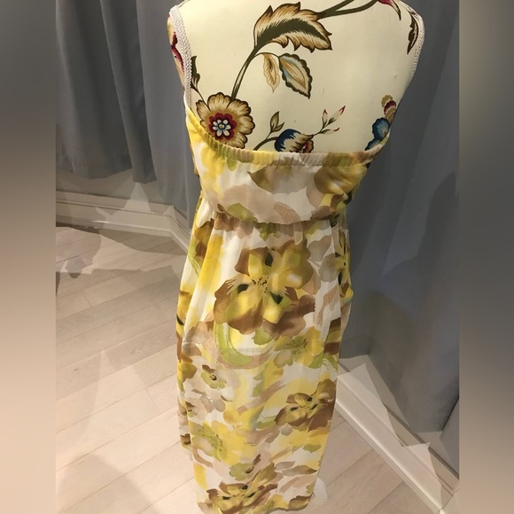 Strapless Floral Dress - Picture 5 of 9